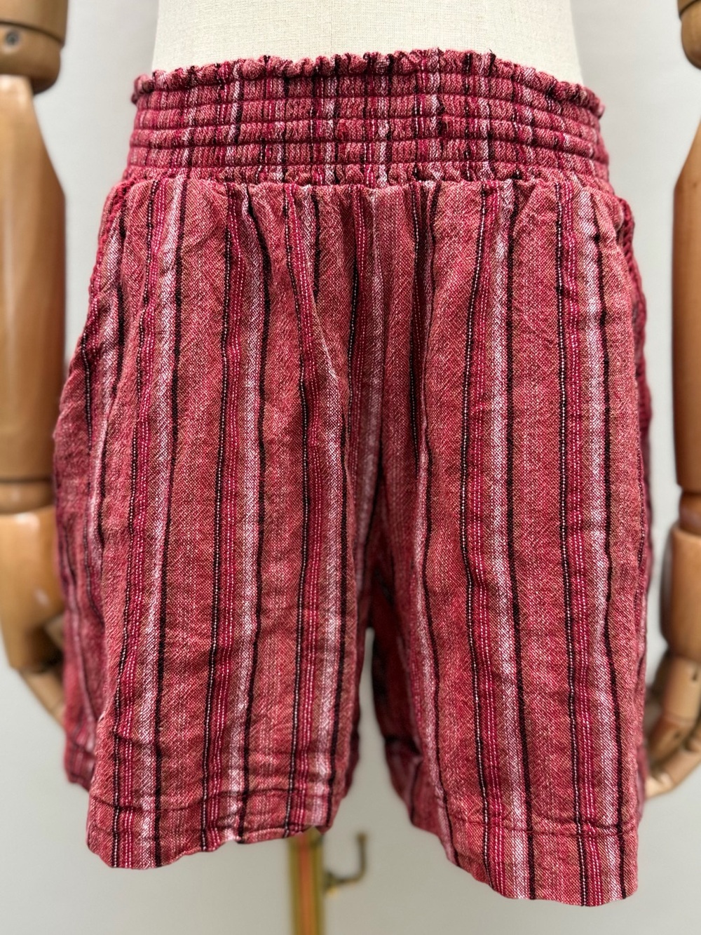 Briggs New York Red Striped Linen Blend Bermuda Shorts Size Medium